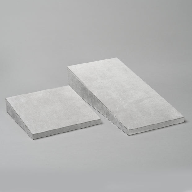 Necklace Ramp Displays – Montagne Custom Packaging